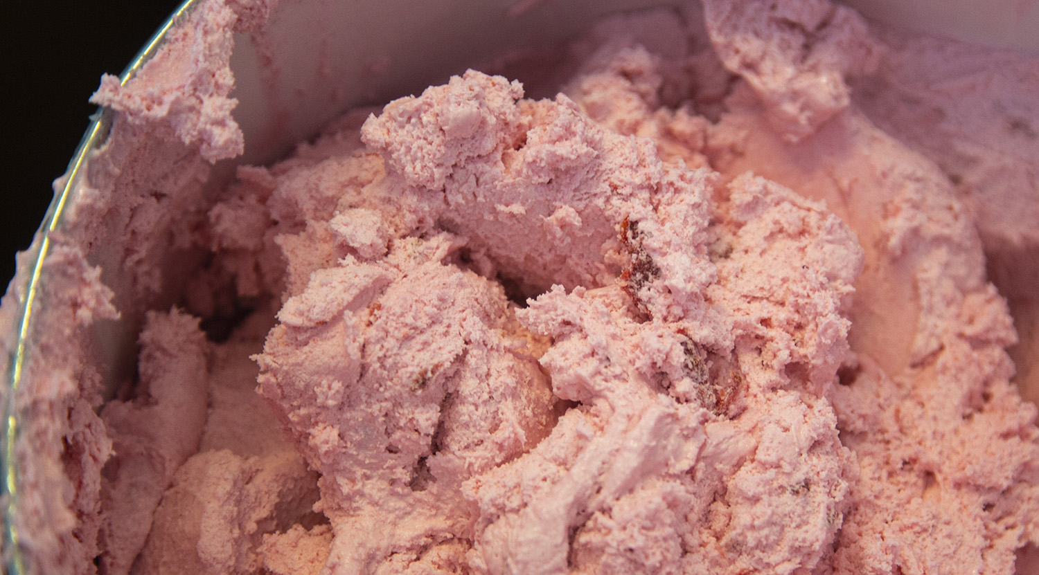 ice cream strawberry